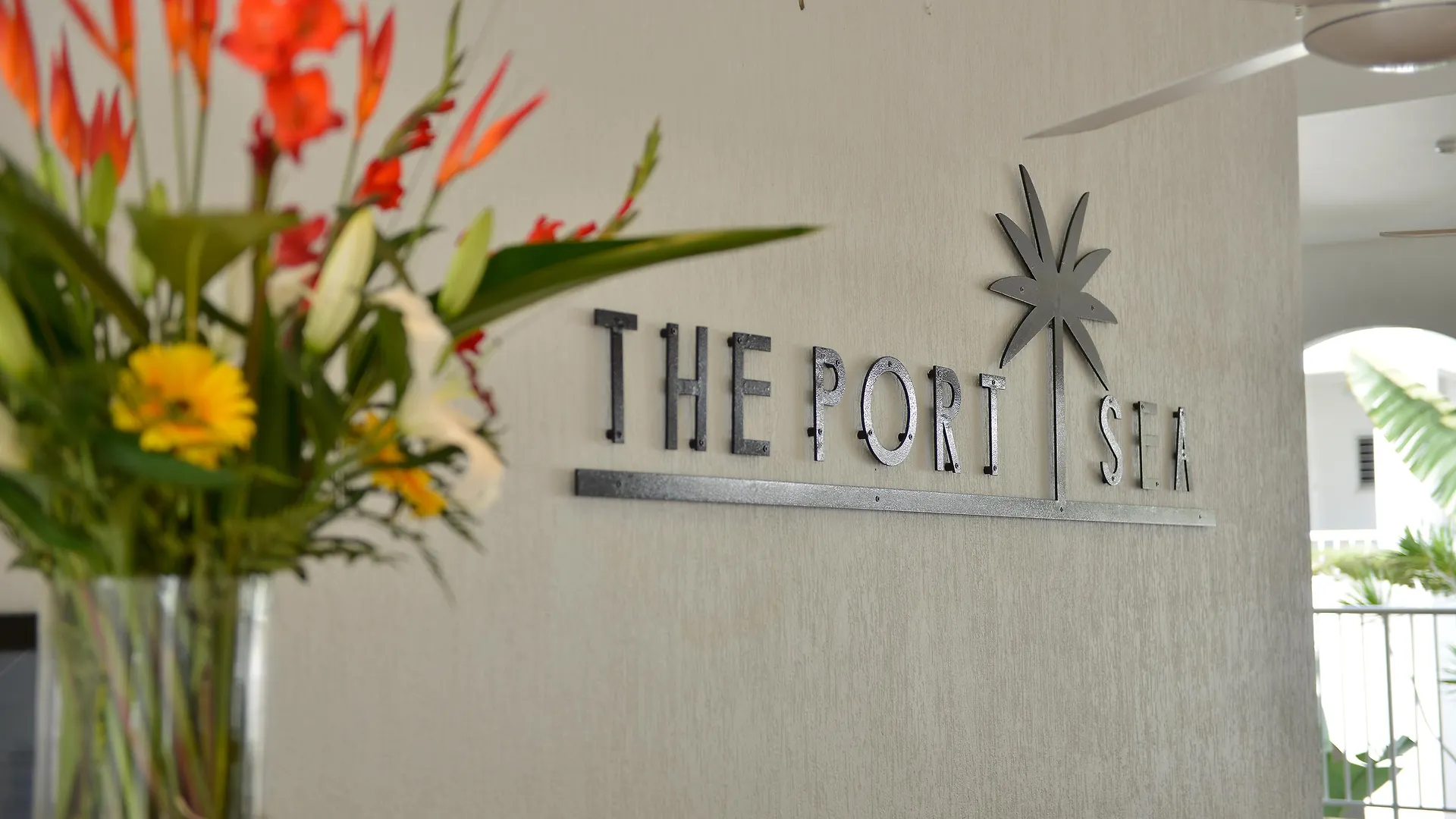 Mantra Portsea Hotel Port Douglas 4*,  Austrália