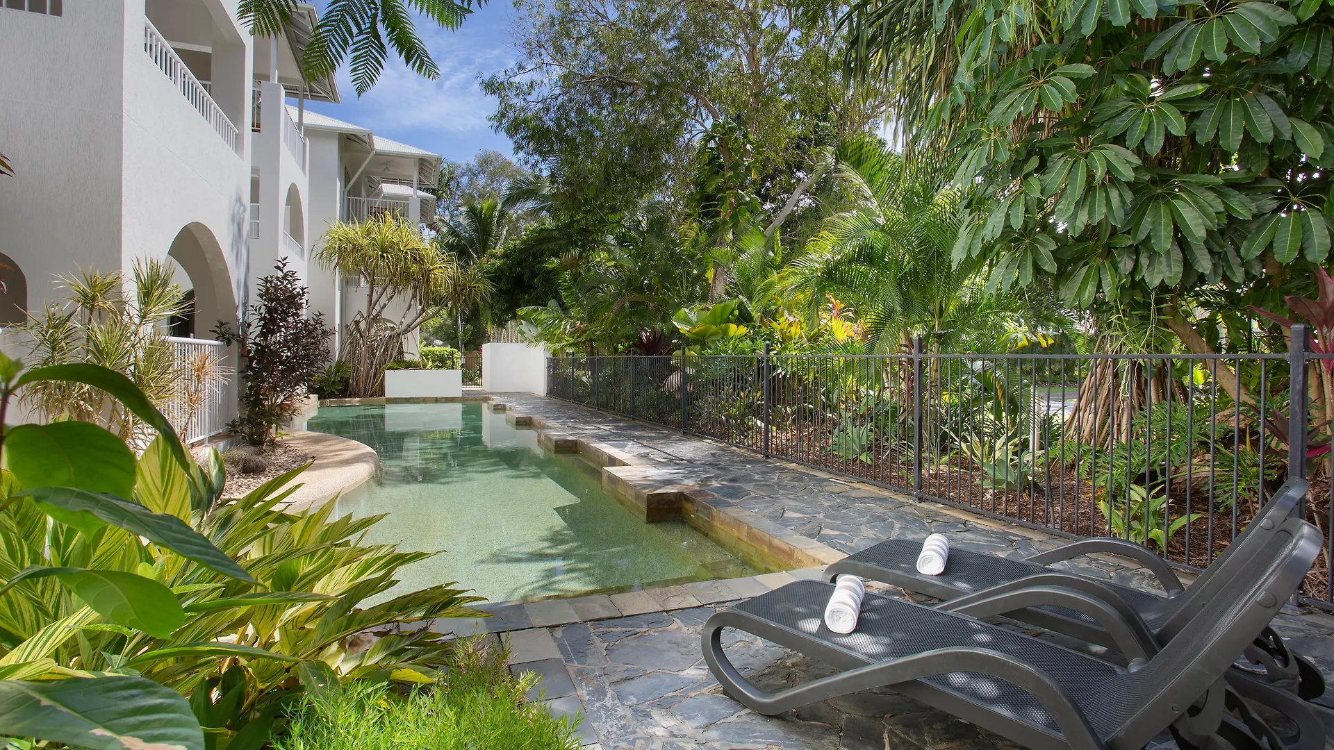 Mantra Portsea Hotel Port Douglas