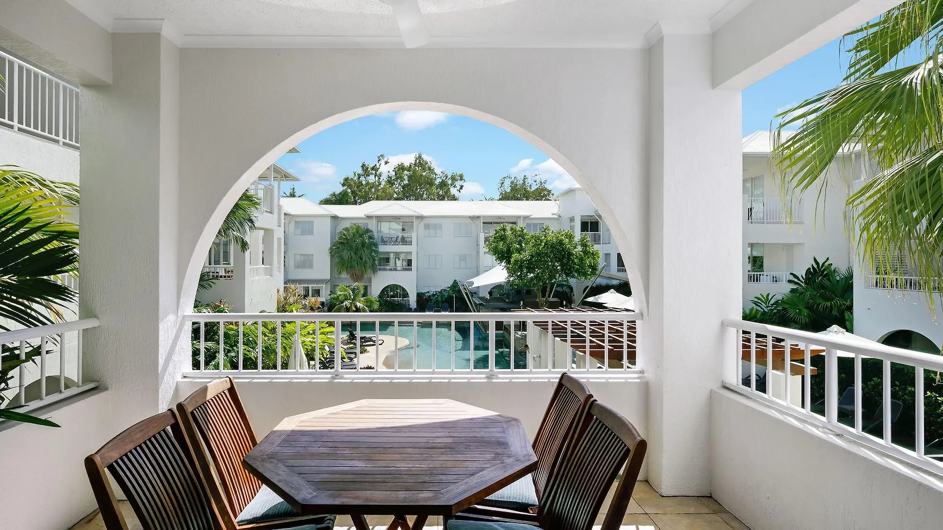 Hotel Mantra Portsea Port Douglas 4*,