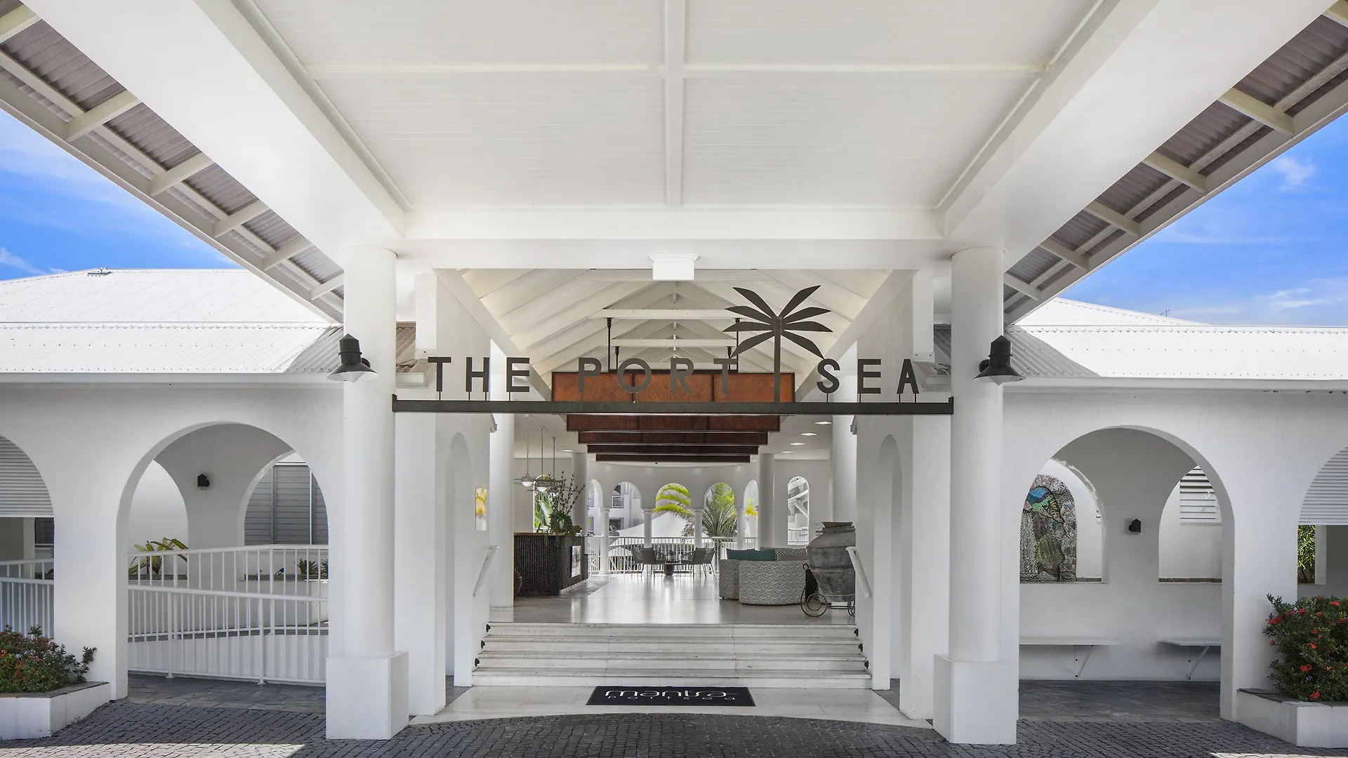Hotel Mantra Portsea Port Douglas 4*,  Austrálie